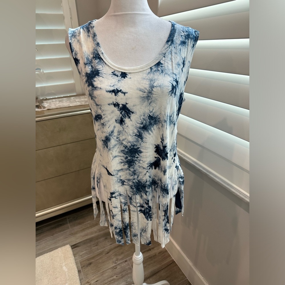 Romeo + Juliet Couture Top, And Skirt, Fringe Bottom, Size L, Nwt